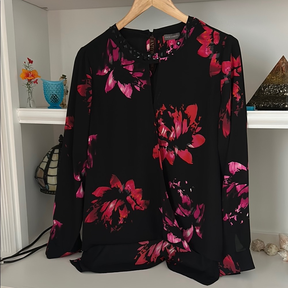 Vince Camuto Pink Long Sleeve Graphic Blouse # 217
